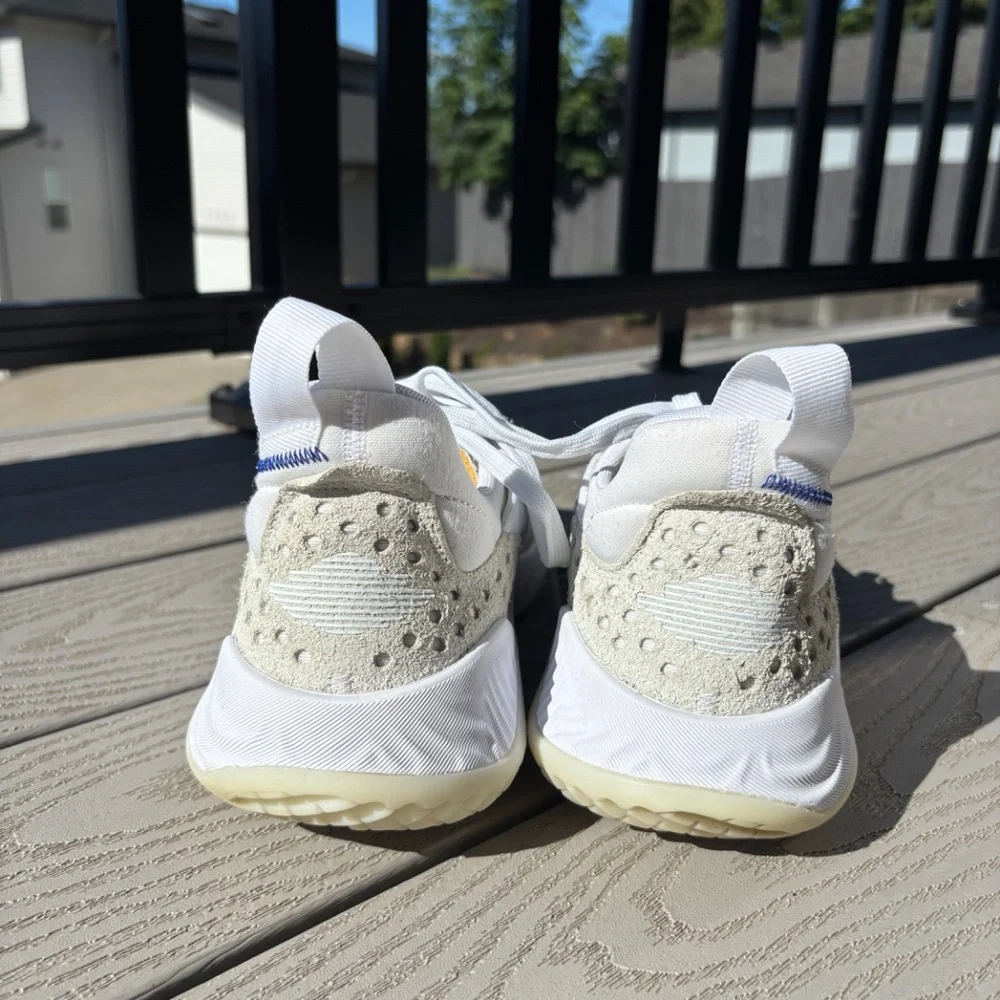 Men's Size 10 M Nike Air Jordan Delta React Low CD6109-101 White Vast Grey Shoes